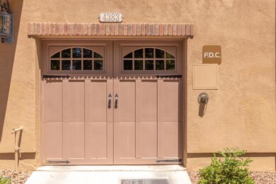 Tandem garage