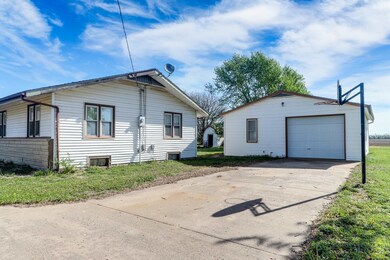 1418 N Meridian Rd, Peck, KS 67120 - photo 3