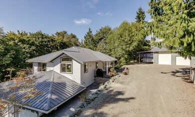 21470 Starbird Rd, Mount Vernon, WA 98274 - photo 2