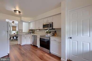 4047 Bradford Cir unit D2, Mount Joy, PA 17552 - photo 6