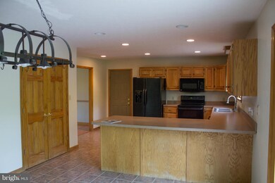 1908 Goldmiller Rd, Bunker Hill, WV 25413 - photo 6