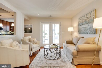 4127 S Four Mile Run Dr unit 301, Arlington, VA 22204 - photo 4