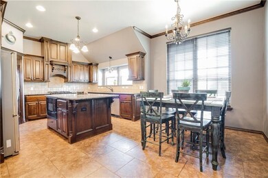 2804 SE 5th St, Moore, OK 73160 - photo 5