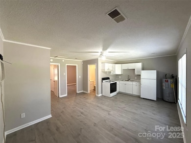 609 W Davidson Ave unit C, Gastonia, NC 28052 - photo 2