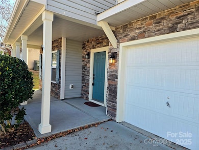 876 Pointe Andrews Dr, Concord, NC 28025 - photo 5