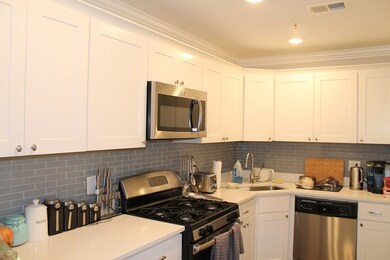 34 Circuit St unit 2, Roxbury, MA 02119 - photo 2