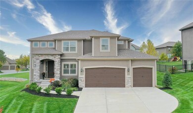 18911 W 100th St, Lenexa, KS 66220 - photo 2