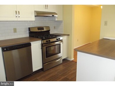 410 Deer Run Ct, Royersford, PA 19468 - photo 5