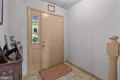 281 Leedom Way unit 86, Newtown, PA 18940 - photo 4