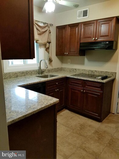 12318 Welling Ln, Bowie, MD 20715 - photo 6