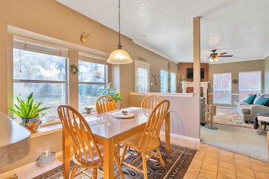 14915 Forest Trails Dr, Houston, TX 77095 - photo 5