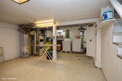 1864 Sycamore St, Des Plaines, IL 60018 - photo 5