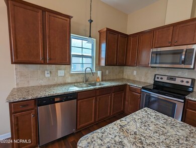 2821 Ange St, Winterville, NC 28590 - photo 7