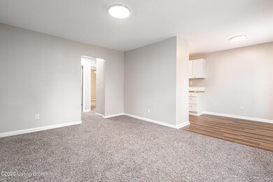 2512 Pennacook Rd, Louisville, KY 40214 - photo 5