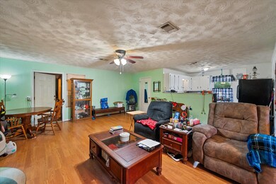 114 Fcr unit 540, Fairfield, TX 75840 - photo 7