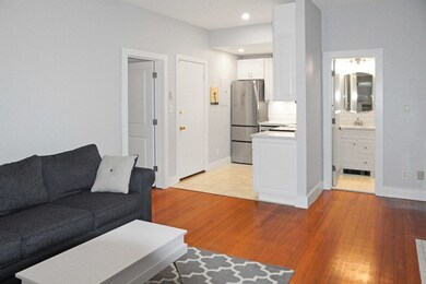 15 Keswick St unit 3, Boston, MA 02215 - photo 5