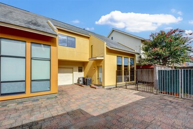 4412 Koehler St unit B, Houston, TX 77007 - photo 4