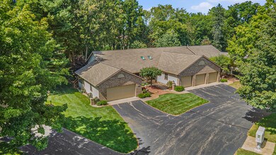 8759 Lindsey Ln SW, Byron Center, MI 49315 - photo 2