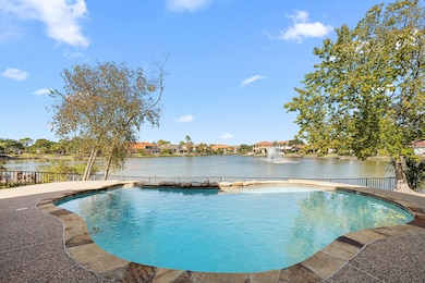 19002 Windsor Lakes Dr, Houston, TX 77094 - photo 3