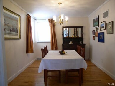 902 N 17th St, Allentown, PA 18104 - photo 7