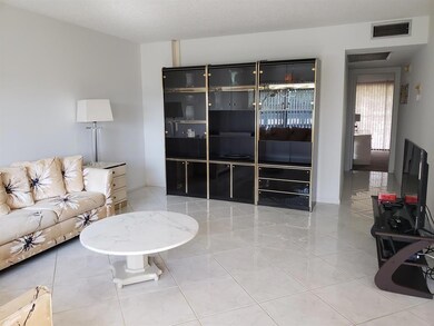 4096 Yarmouth E, Boca Raton, FL 33434 - photo 5