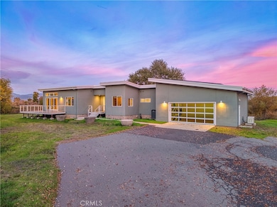 8 Queen Ann Way, Lakeport, CA 95453 - photo 2