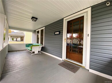 387 Stanley St, North Tonawanda, NY 14120 - photo 4