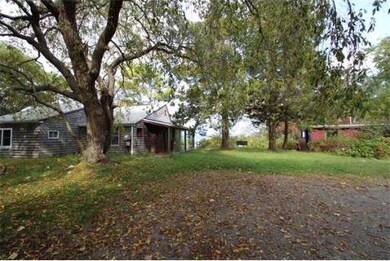 279 Concord St, Gloucester, MA 01930 - photo 4