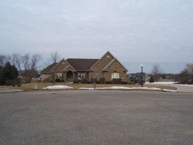 8130 E 96th Ct, Crown Point, IN 46307 - photo 2