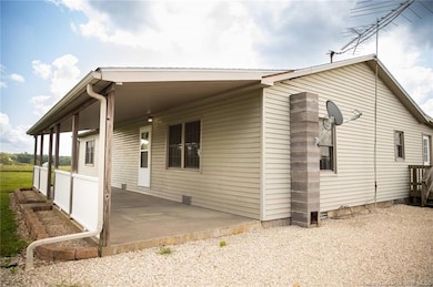 8091 E New Philadelphia Rd, Salem, IN 47167 - photo 3