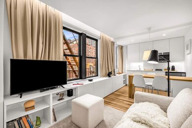 321 E 54th St unit 8G, New York, NY 10022 - photo 4