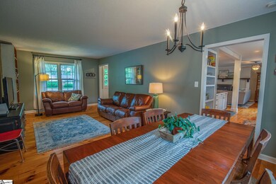 520 Hemlock Dr, Boiling Springs, SC 29316 - photo 7