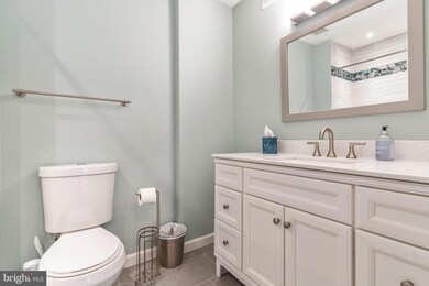 20313 Beaconfield Terrace unit 102, Germantown, MD 20874 - photo 4