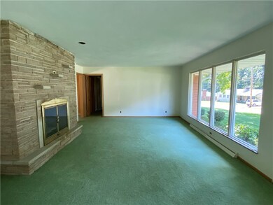 218 Courtland Rd, Indiana, PA 15701 - photo 4