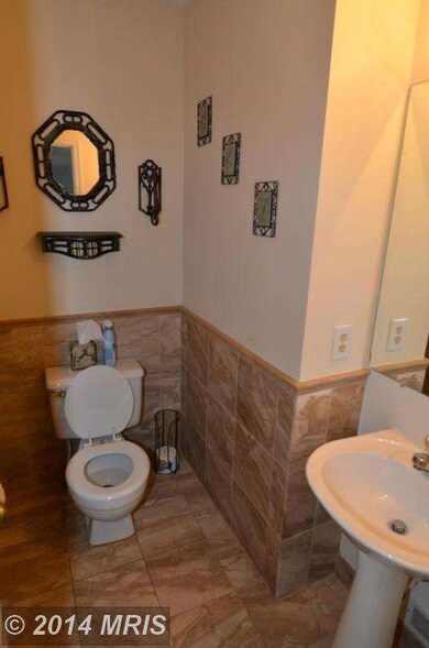 10499 Labrador Loop, Manassas, VA 20112 - photo 4