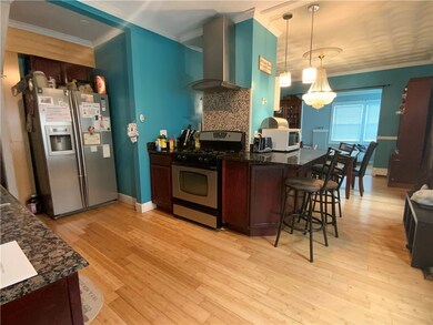 157 Rebekah St, Woonsocket, RI 02895 - photo 2