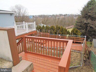 2230 N Apple St, Whitehall, PA 18052 - photo 3