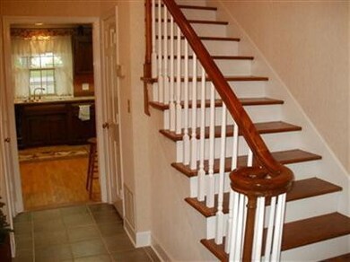 300 Shannon Oaks Dr, Harrodsburg, KY 40330 - photo 4