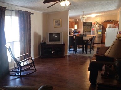 633 Chapman Rd, Macon, GA 31211 - photo 2