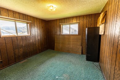 3615 Oak St, Longview, WA 98632 - photo 7