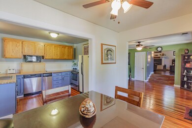 2061 Shasta St, Redding, CA 96001 - photo 4