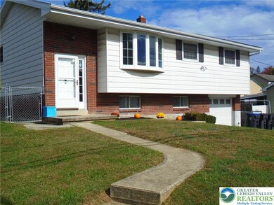 1217 Salisbury Rd, Allentown, PA 18103 - photo 2