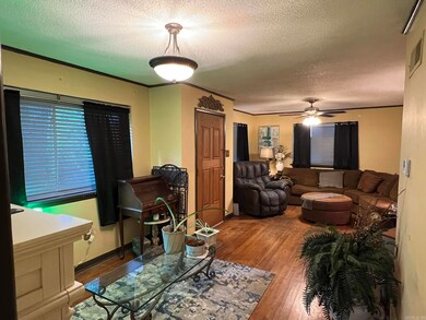 208 W K Ave, North Little Rock, AR 72116 - photo 3