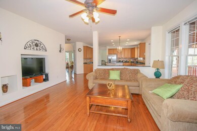 42857 Vestals Gap Dr, Broadlands, VA 20148 - photo 2