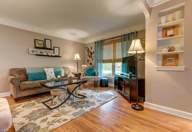 Beautiful Hardwood flooring!