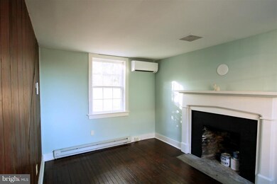 15563 Hillsboro Rd unit B, Purcellville, VA 20132 - photo 6