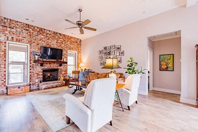 114 Downing St, Oxford, MS 38655 - photo 7