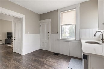 357 K St unit 1, Boston, MA 02127 - photo 5