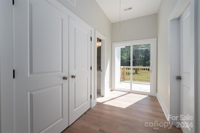 514 Lineberger St, Shelby, NC 28150 - photo 7