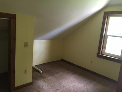 143 Weaver St, Winooski, VT 05404 - photo 7